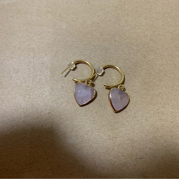 Blush stone heart hoops, 18K gold plated - Picture 2 of 4